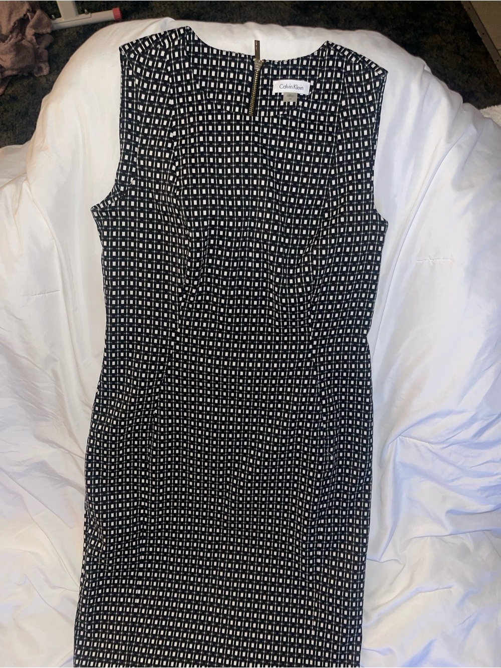 Calvin Klein Black and White Geometric Sheath Dress